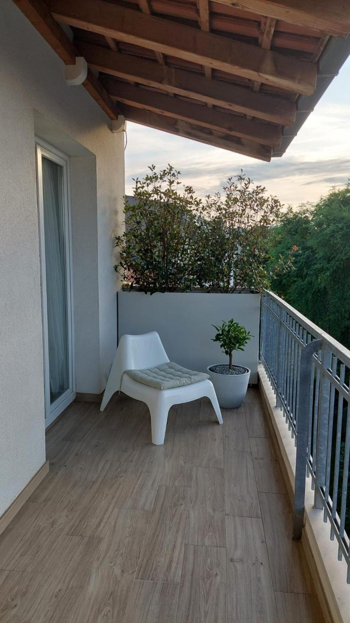 Skenza'S Loft Near Beach And City Center Split Exterior photo